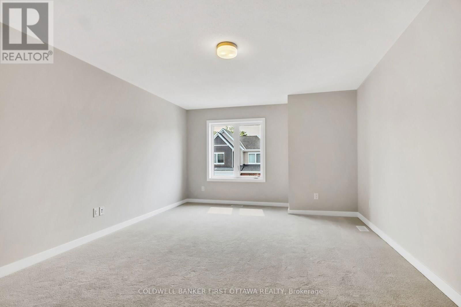 117 RUGOSA STREET Image 34