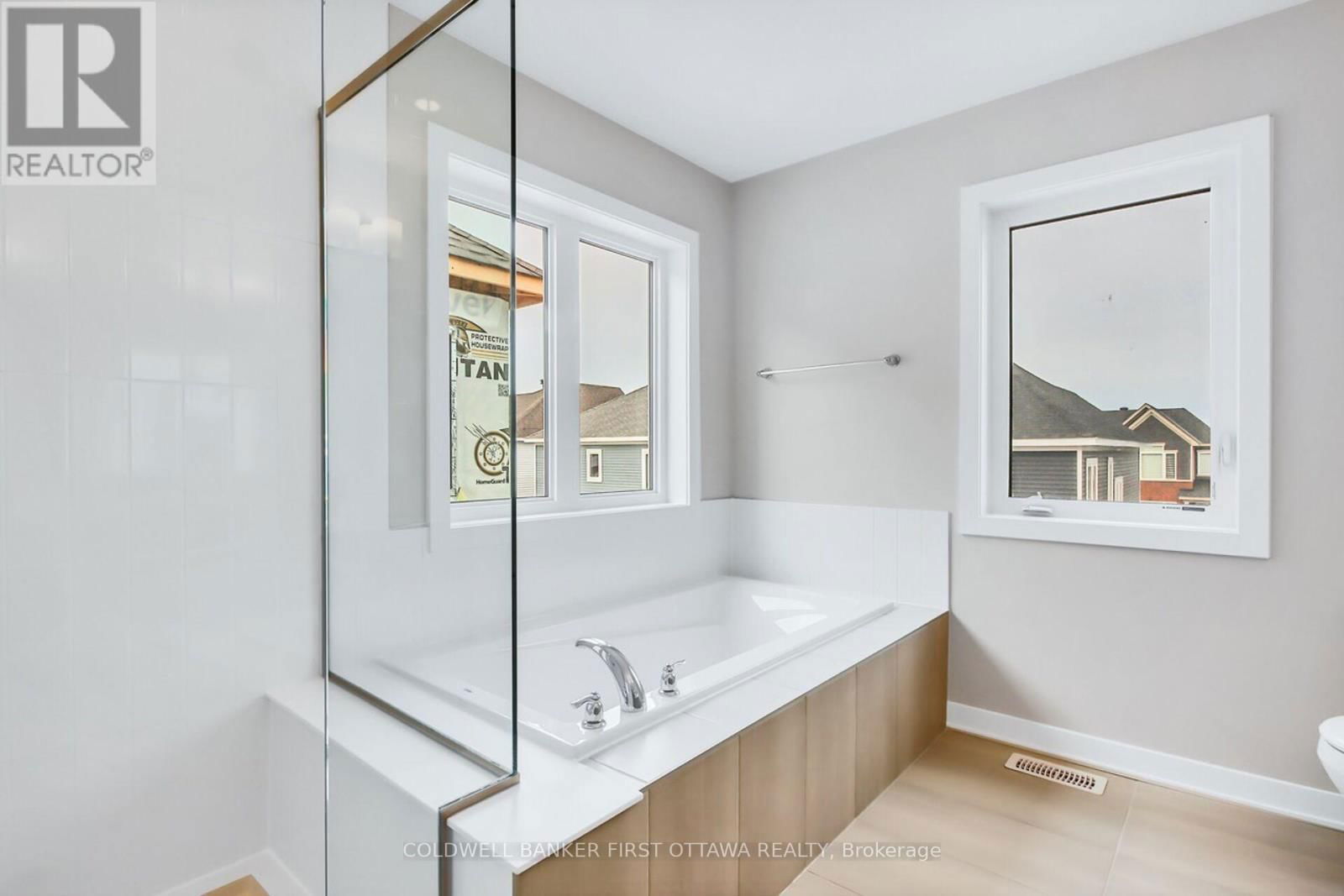 117 RUGOSA STREET Image 37