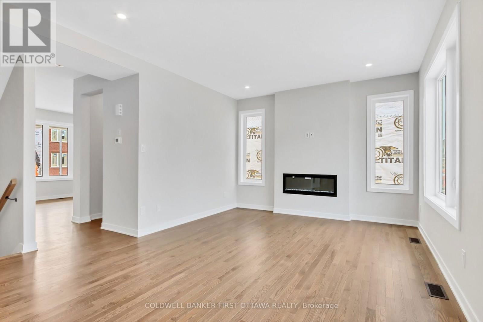 117 RUGOSA STREET Image 12