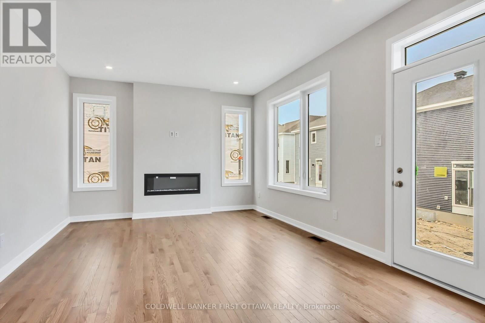 117 RUGOSA STREET Image 16