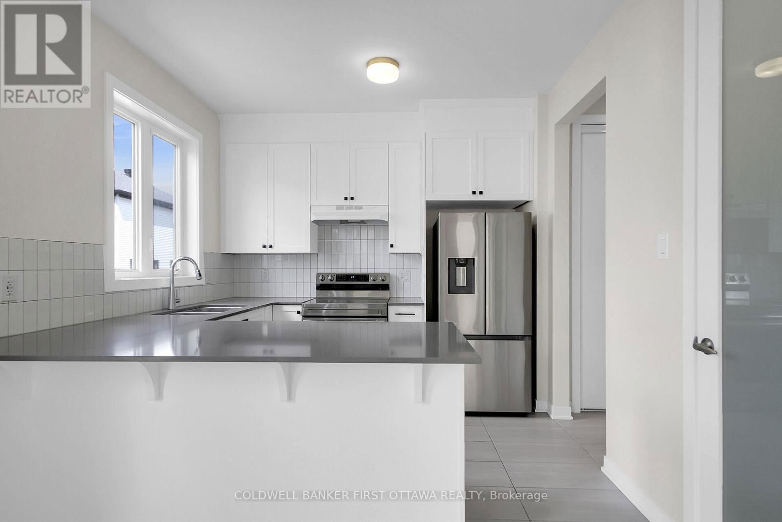 117 RUGOSA STREET Image 27