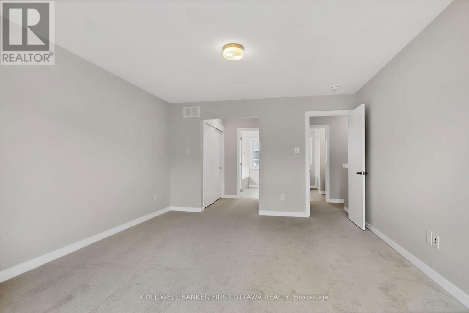 117 RUGOSA STREET Image 35
