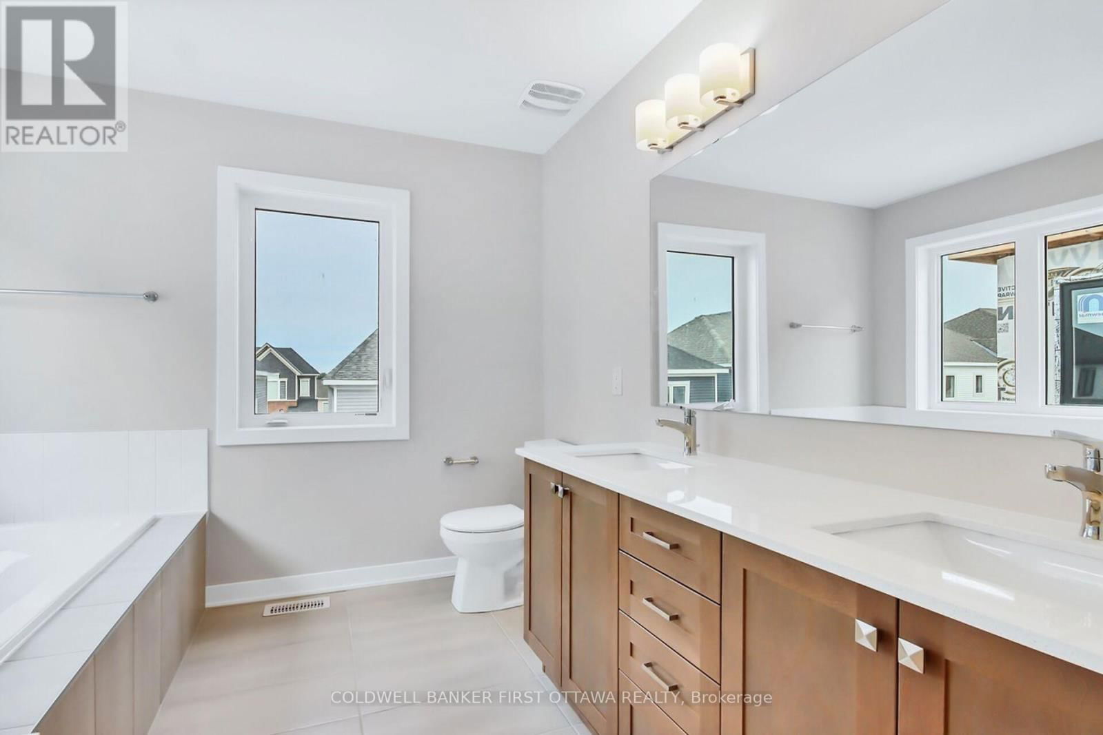 117 RUGOSA STREET Image 37