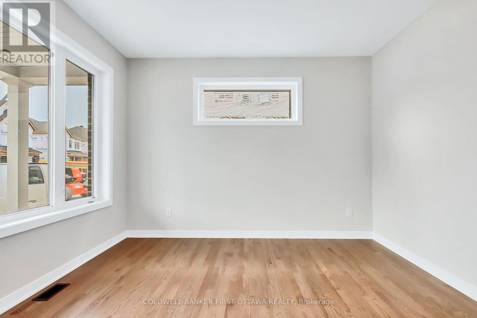 117 RUGOSA STREET Image 8