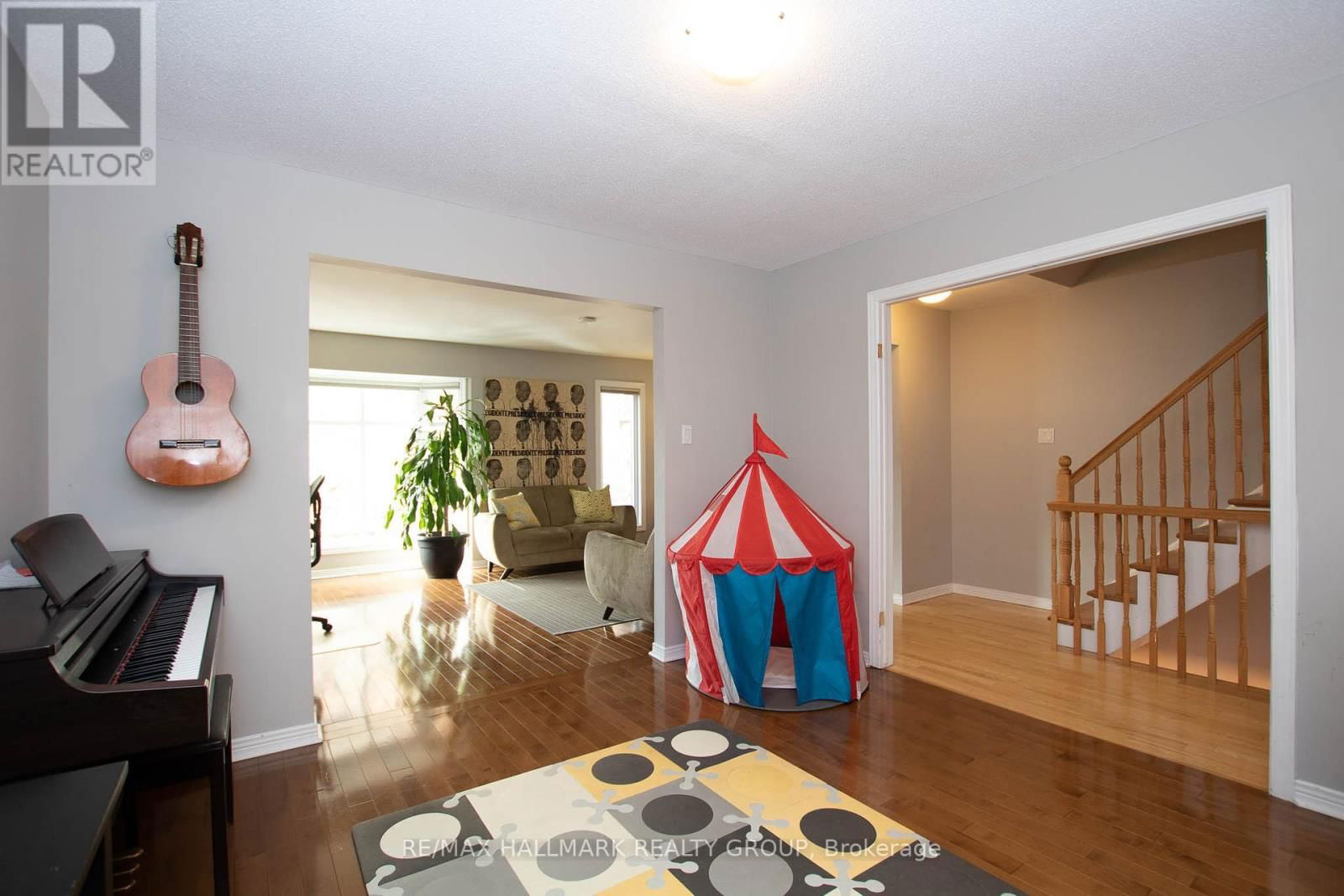 22 CENTRAL AVENUE Image 16