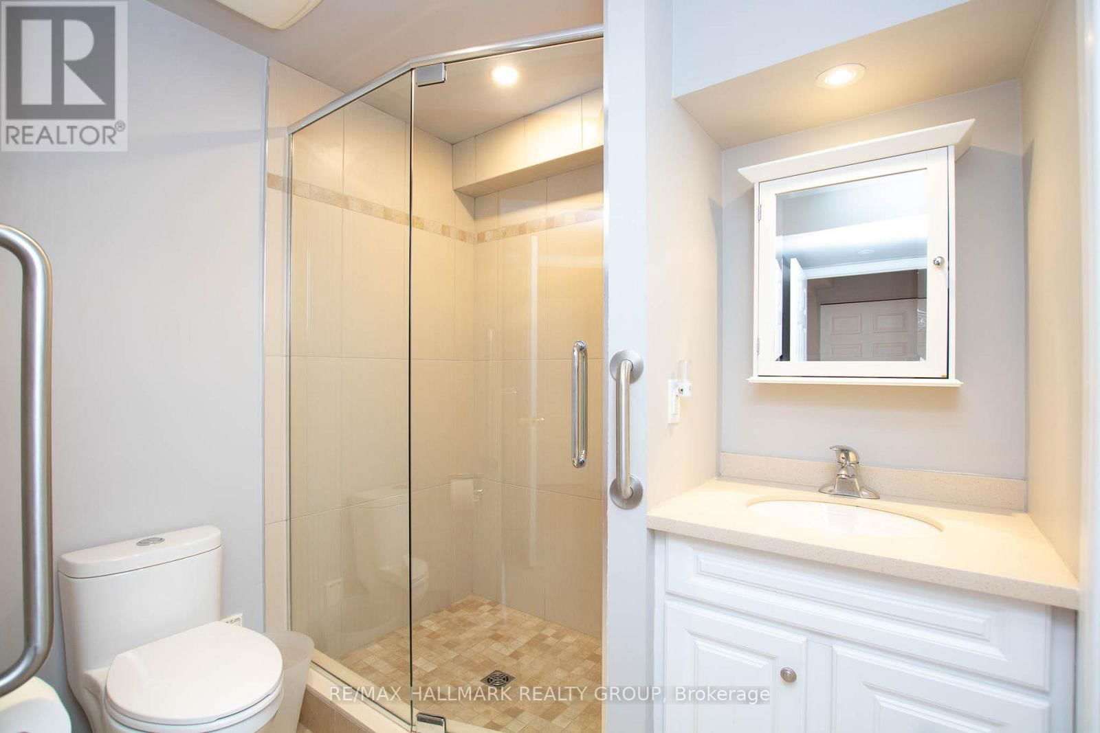 22 CENTRAL AVENUE Image 8