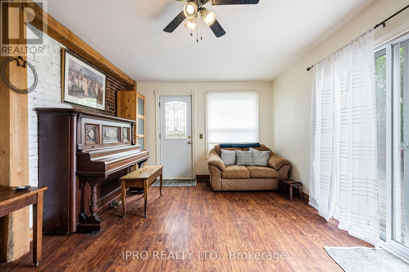 513506 2ND LINE Image 17