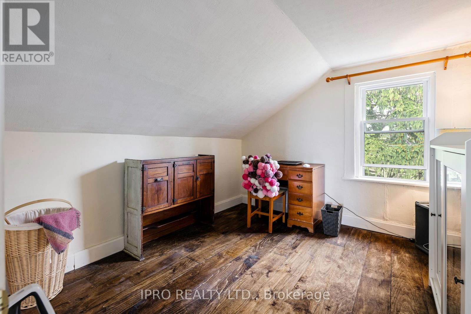 513506 2ND LINE Image 23