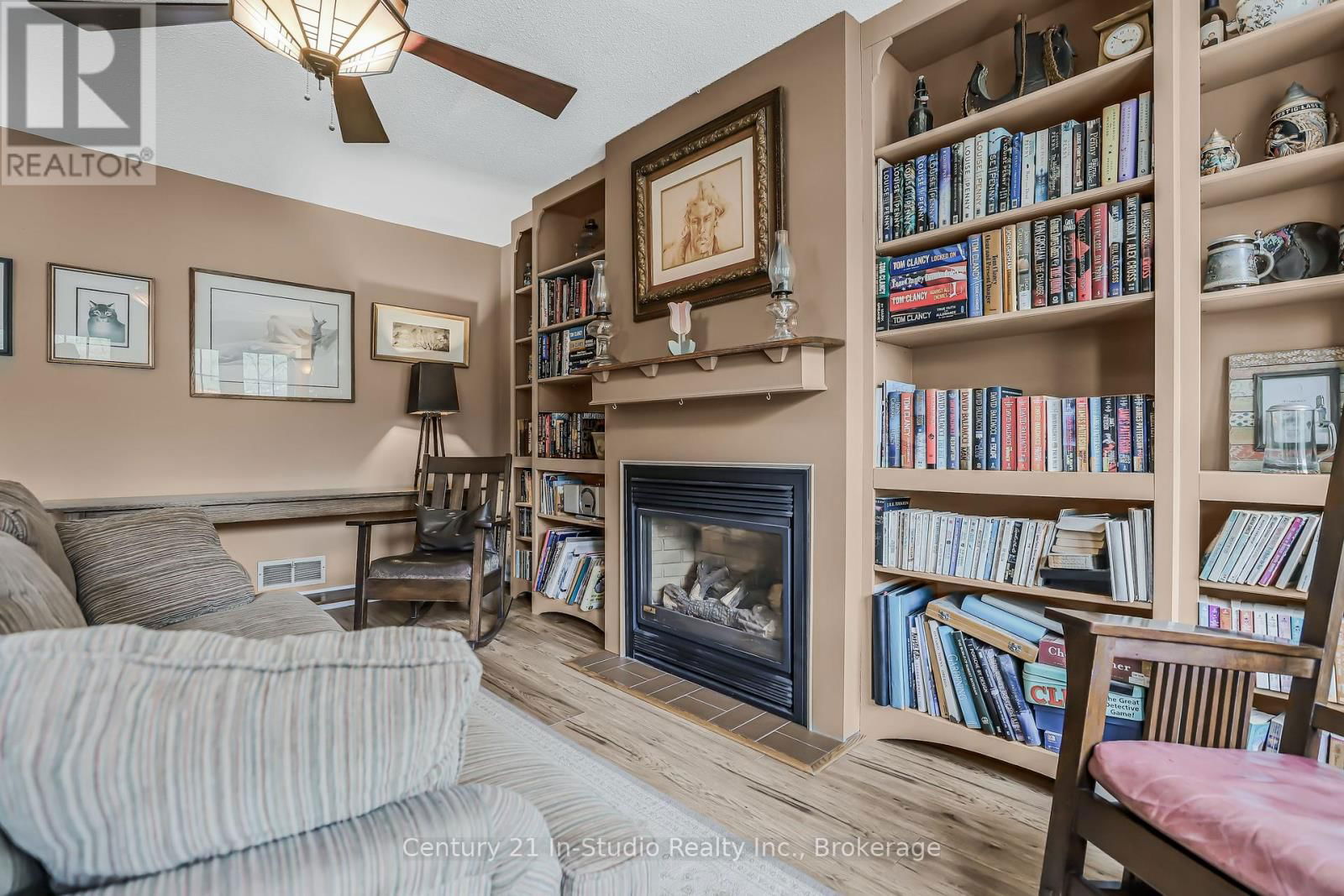 382 2ND AVENUE SOUTHEAST Image 18