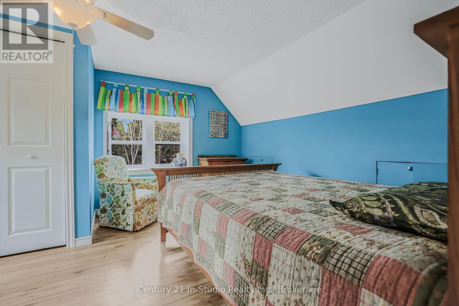382 2ND AVENUE SOUTHEAST Image 35