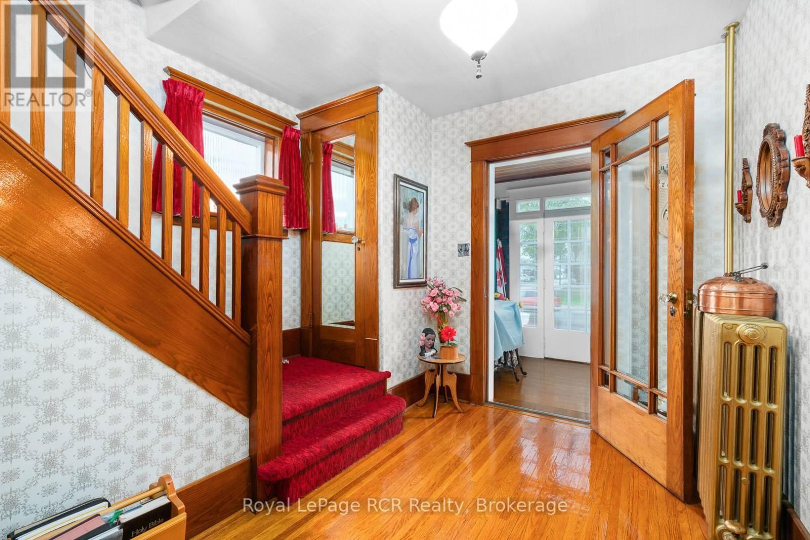 57 ELORA STREET NORTH Image 25