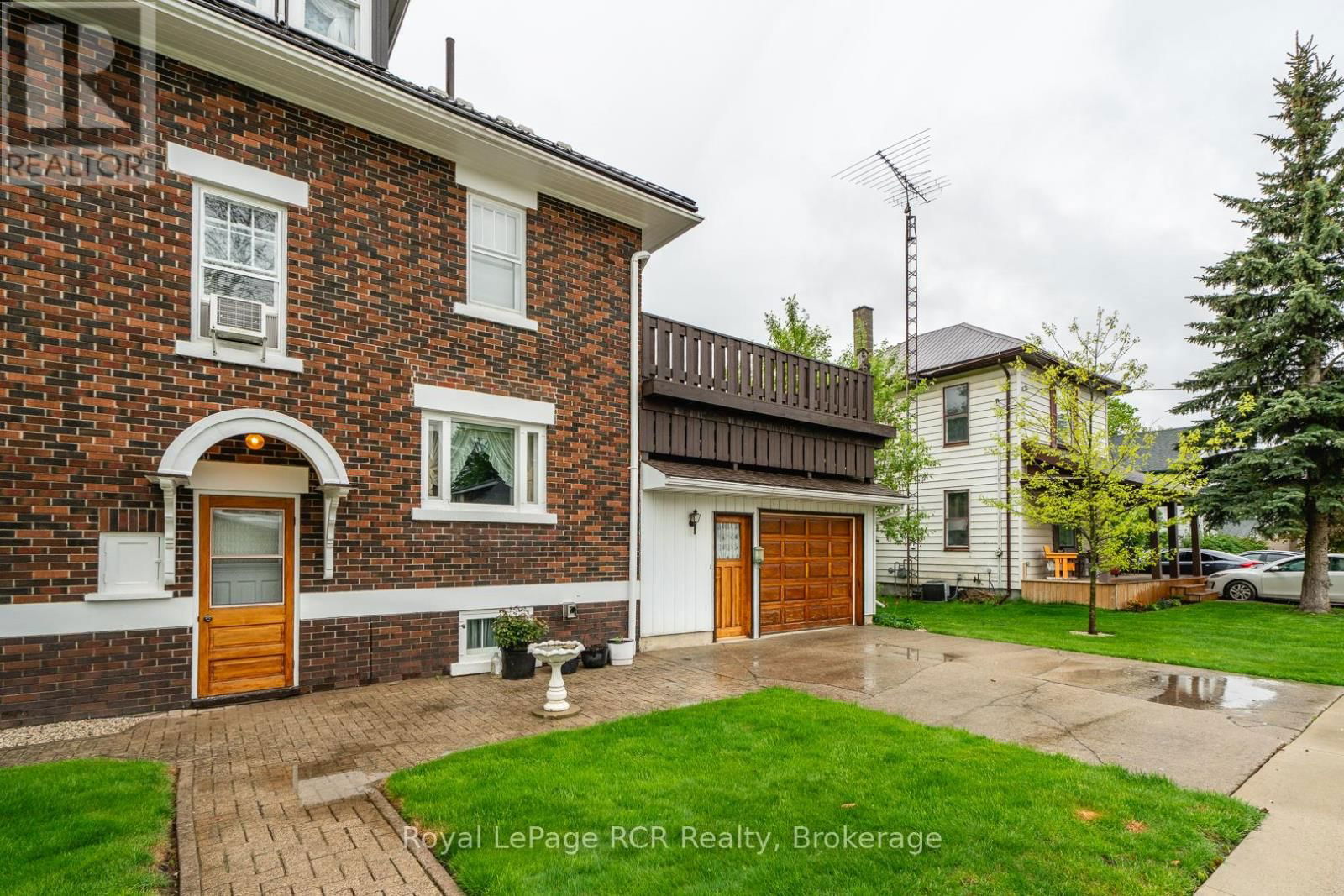 57 ELORA STREET NORTH Image 3