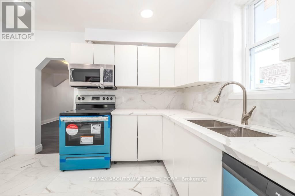126 HARMONY AVENUE Image 13