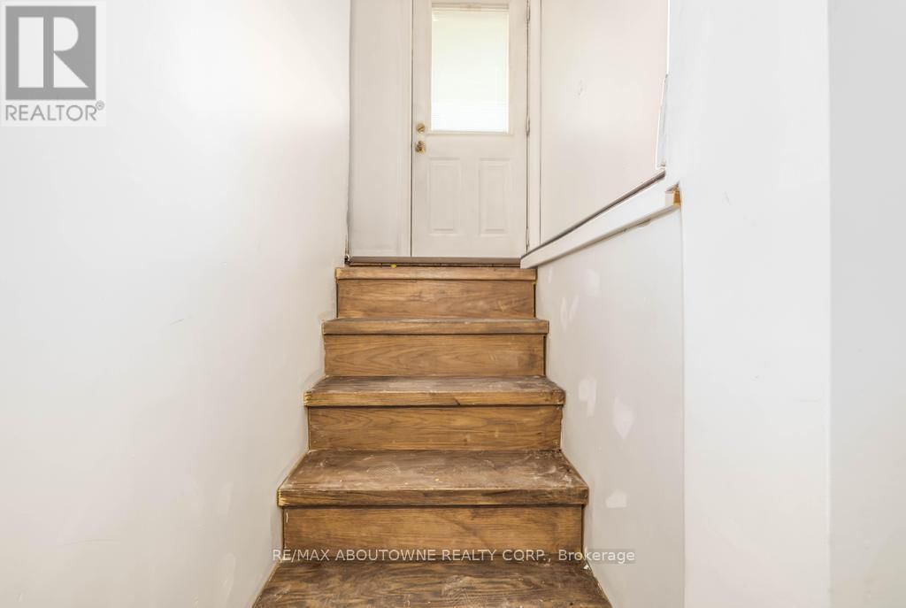 126 HARMONY AVENUE Image 16