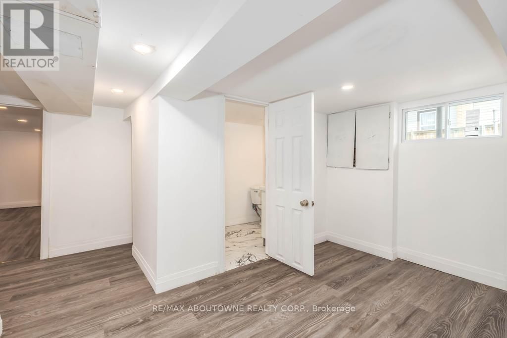 126 HARMONY AVENUE Image 20