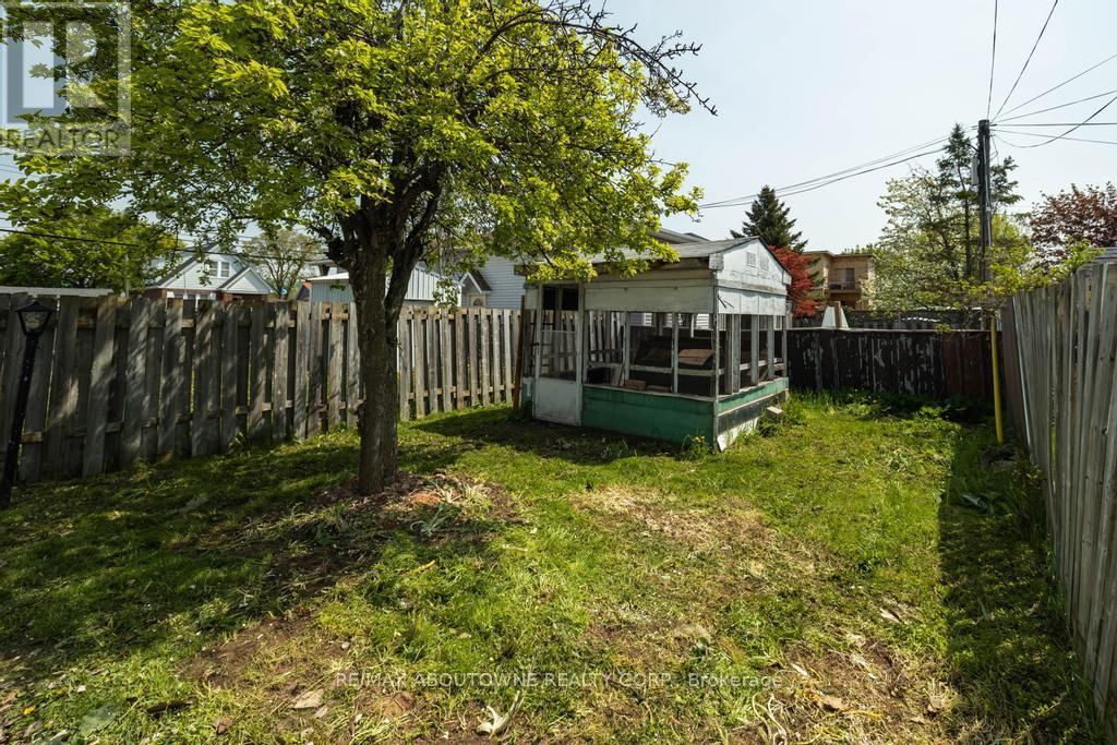 126 HARMONY AVENUE Image 27