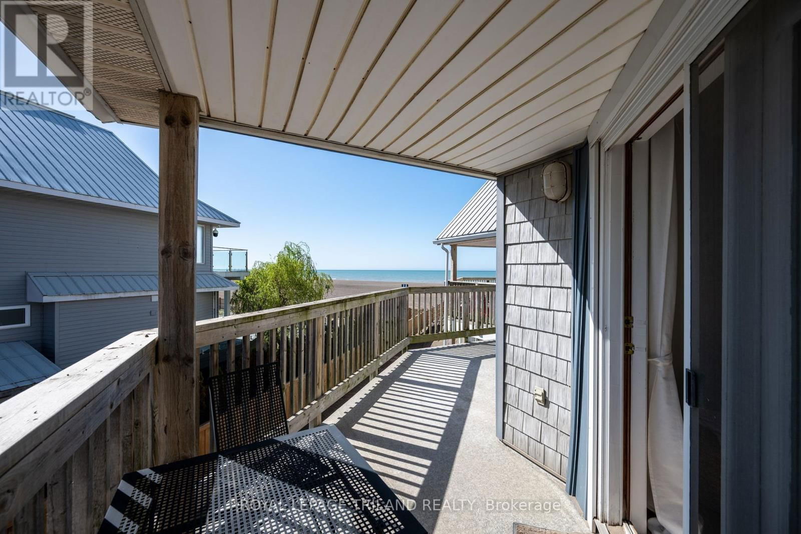 3 - 374 EDITH CAVELL BOULEVARD Image 25