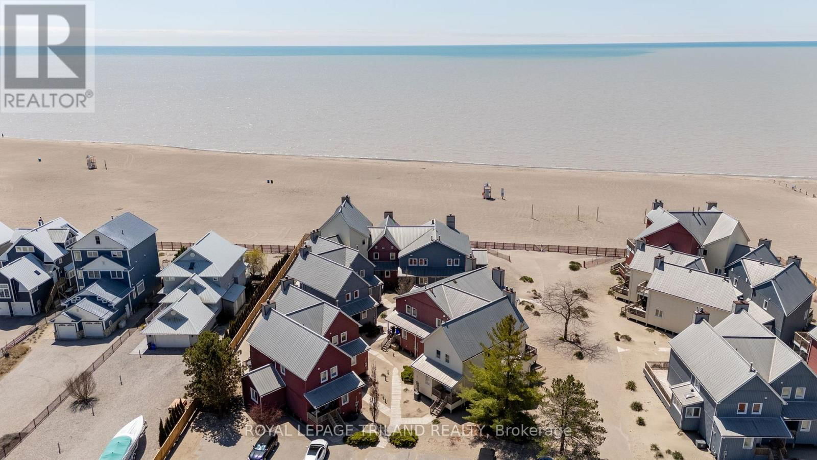 3 - 374 EDITH CAVELL BOULEVARD Image 3