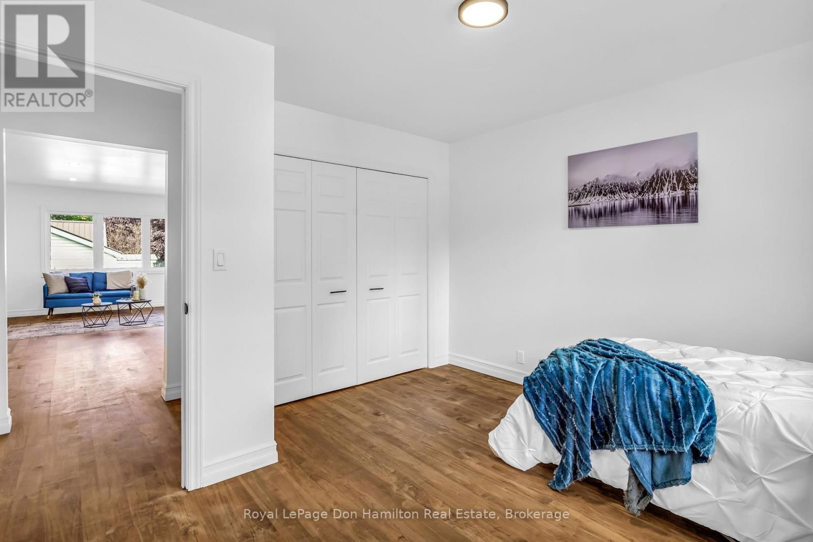 239 JONES STREET Image 22