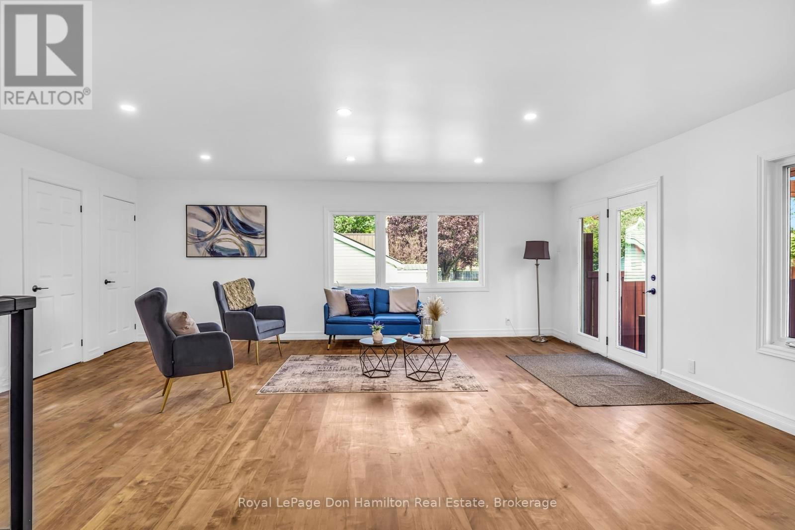 239 JONES STREET Image 28