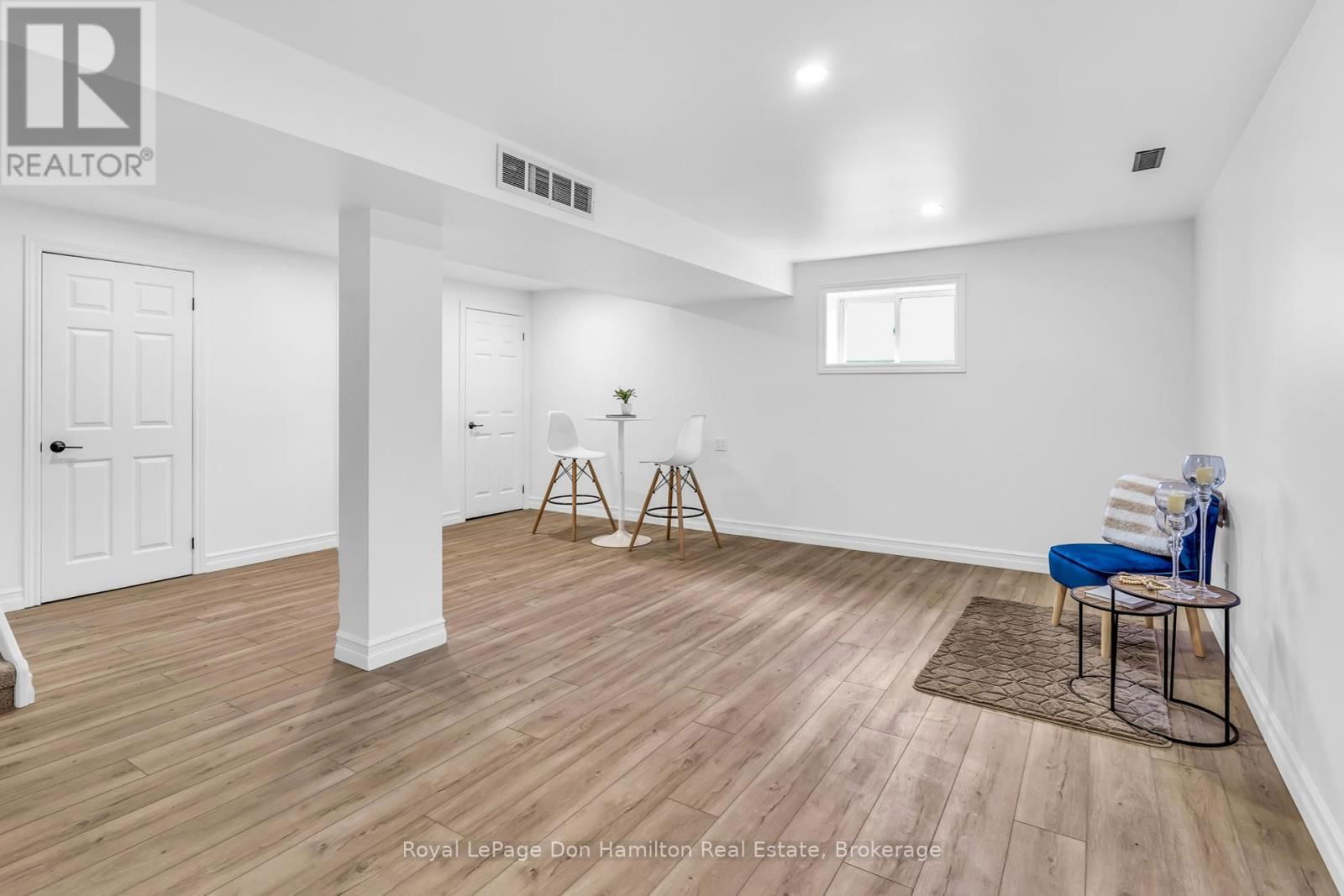 239 JONES STREET Image 38