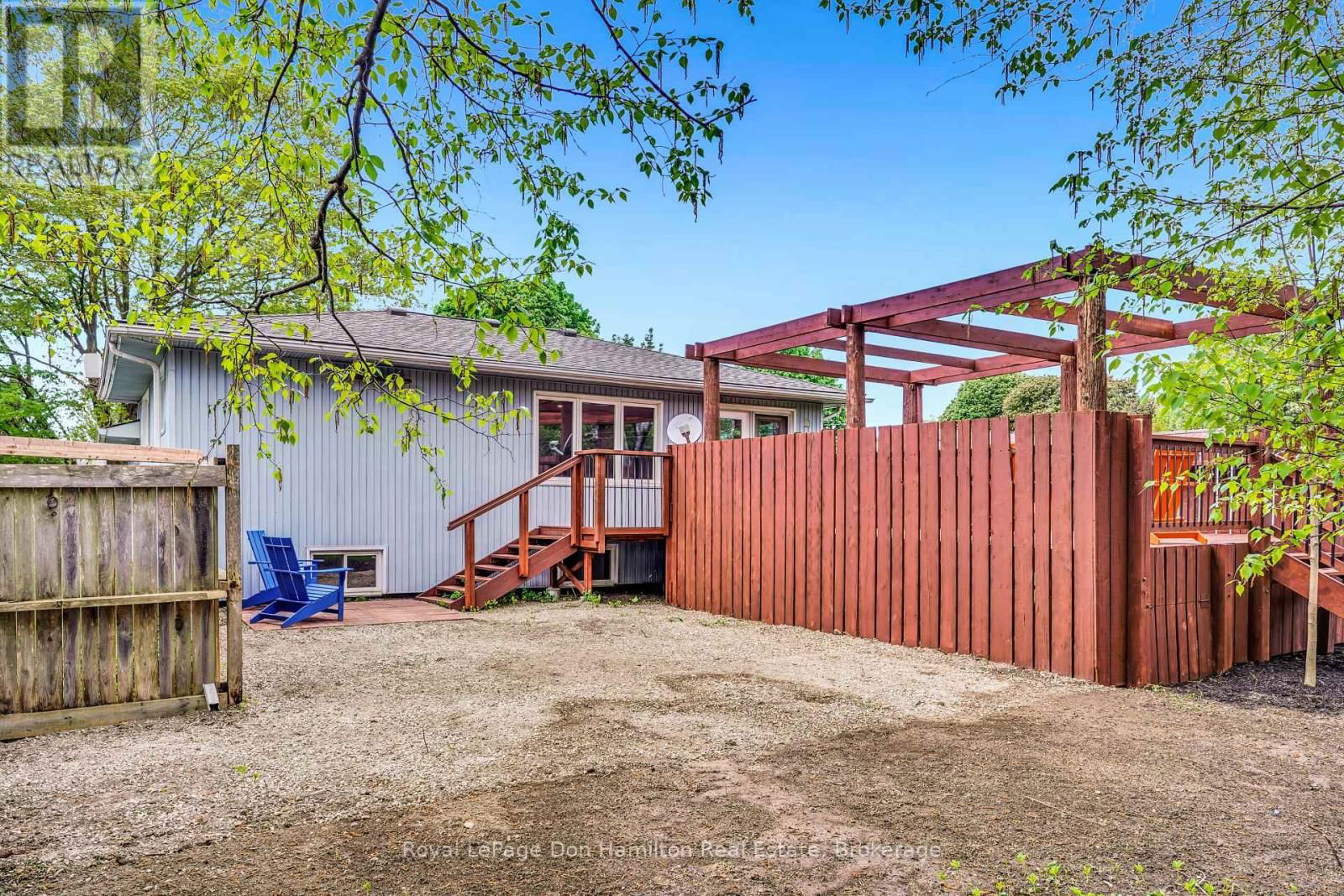 239 JONES STREET Image 46