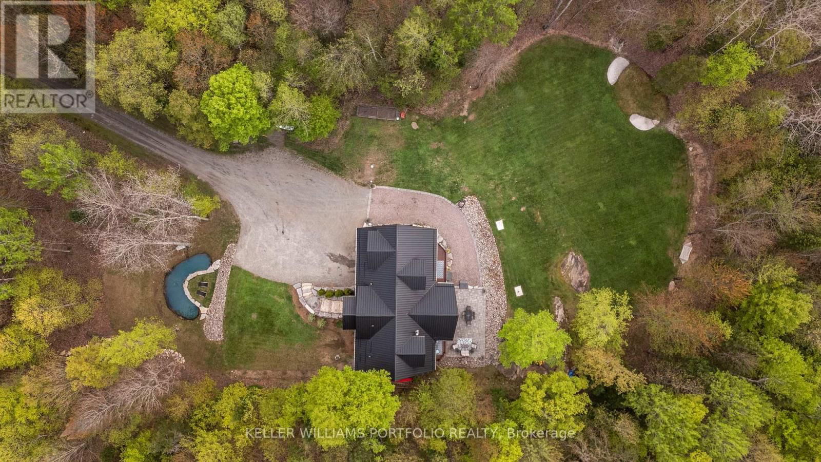 1279 NORTH DRIVE Image 12