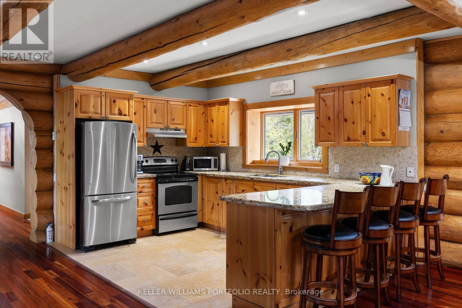 1279 NORTH DRIVE Image 23