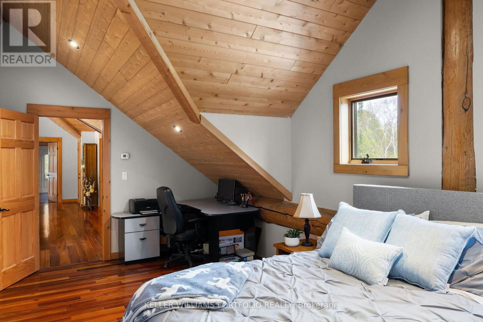 1279 NORTH DRIVE Image 35