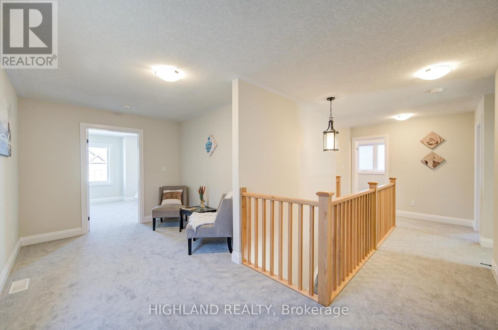 565 BALSAM POPLAR STREET Image 21