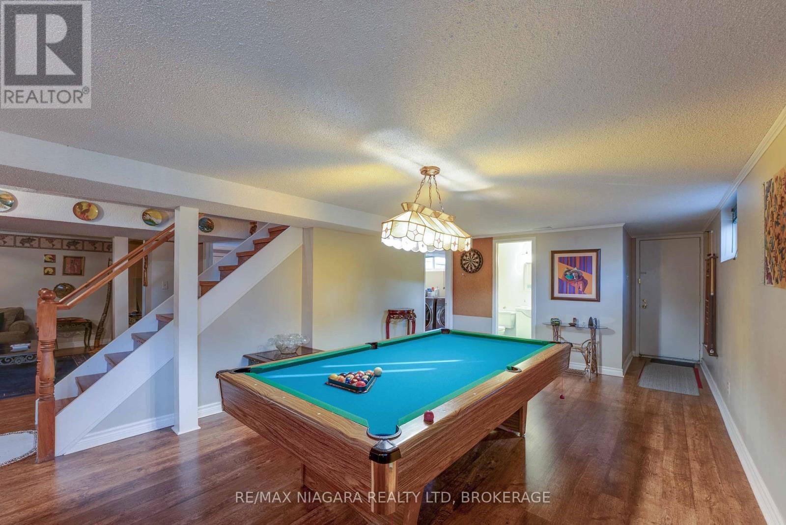 7909 SARAH STREET Image 33