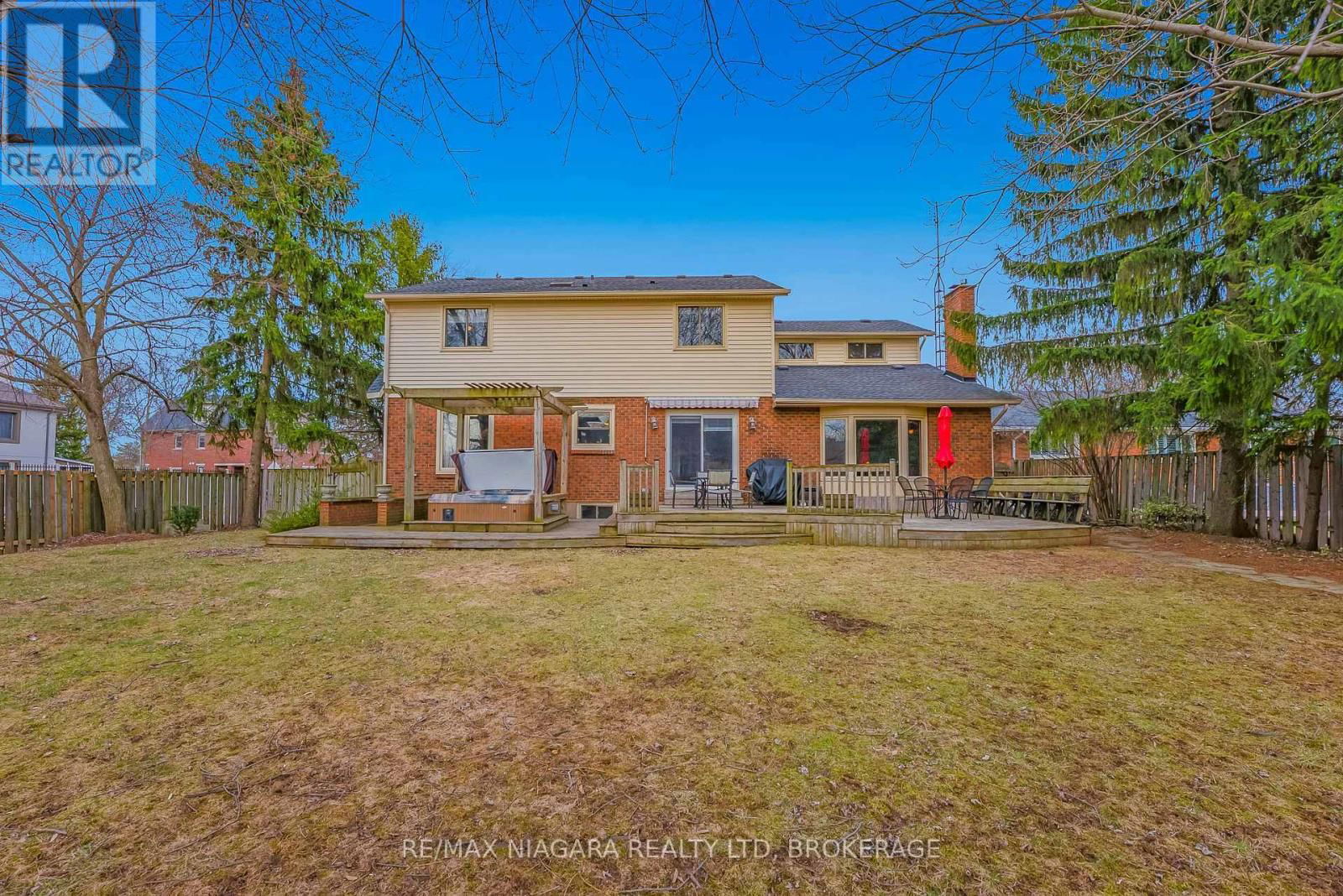 7909 SARAH STREET Image 42