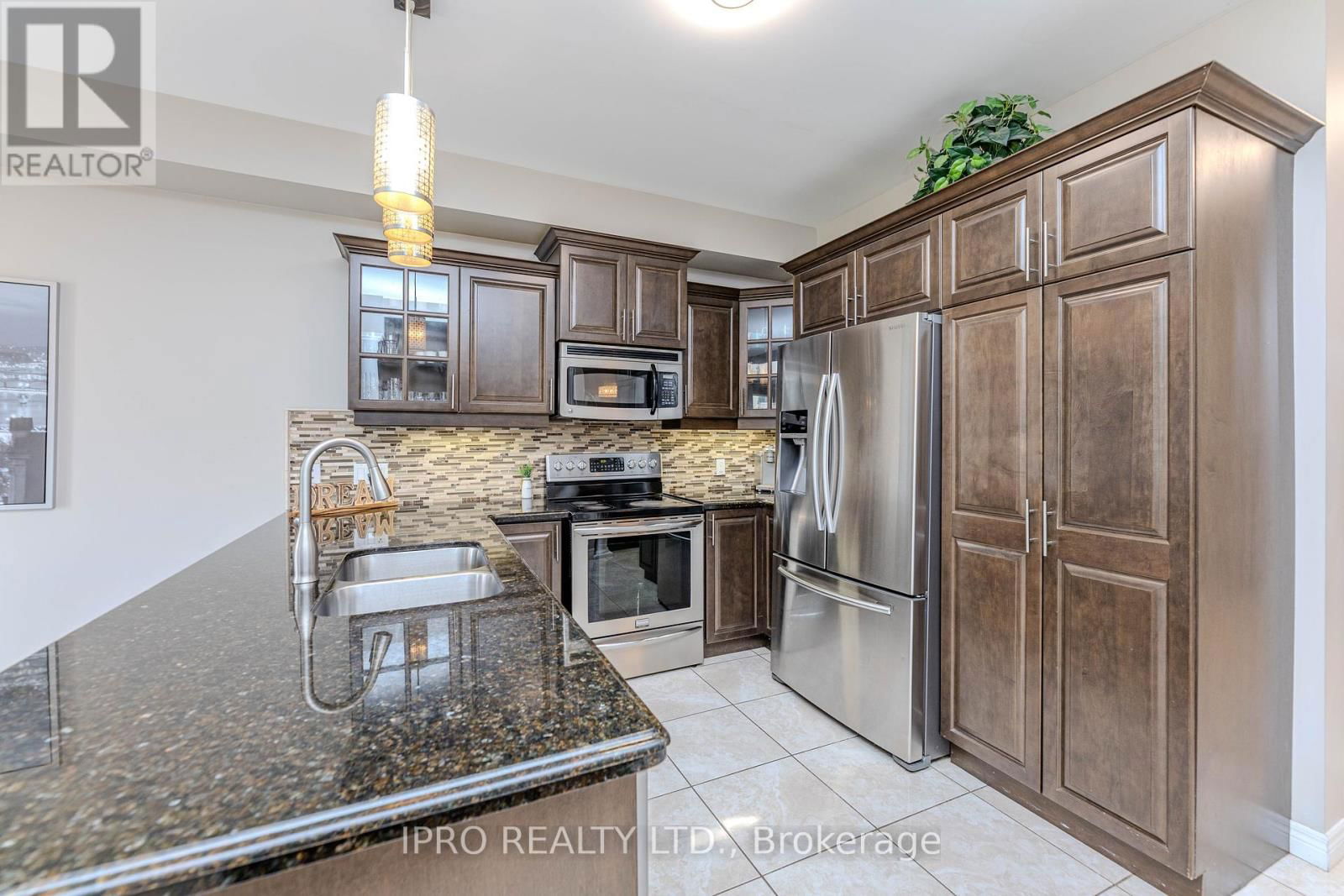 38 ASSISI STREET Image 11