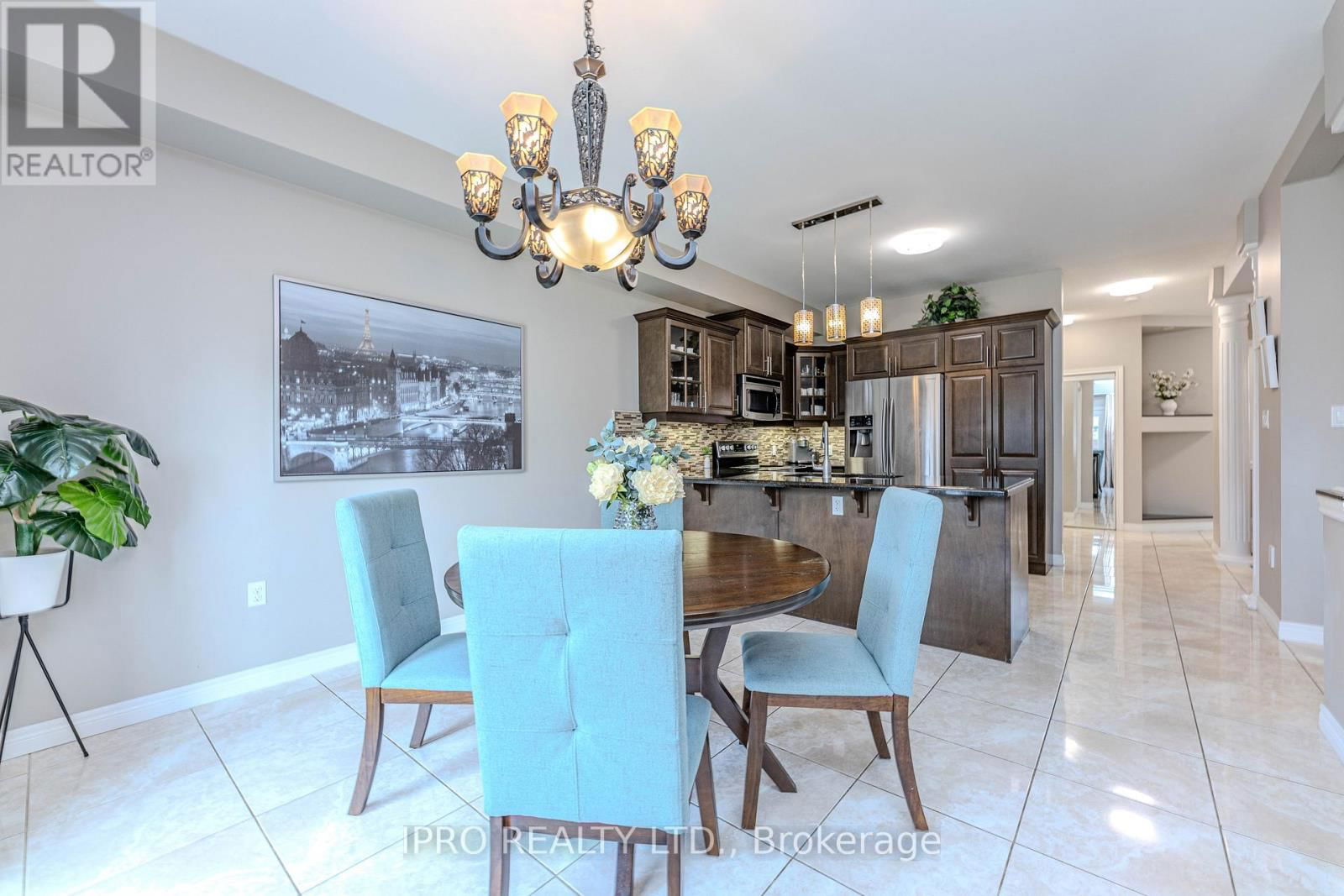 38 ASSISI STREET Image 13