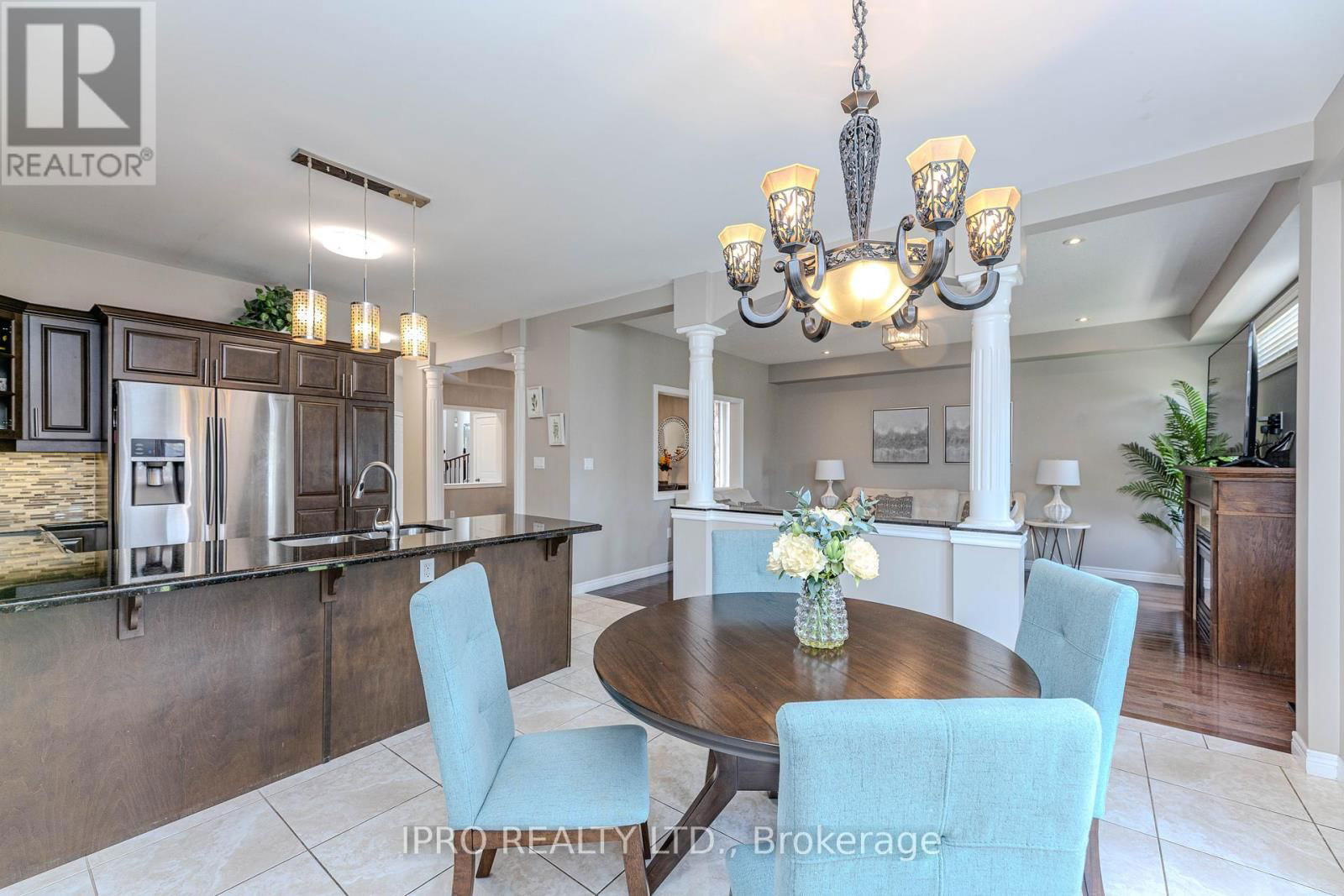 38 ASSISI STREET Image 14
