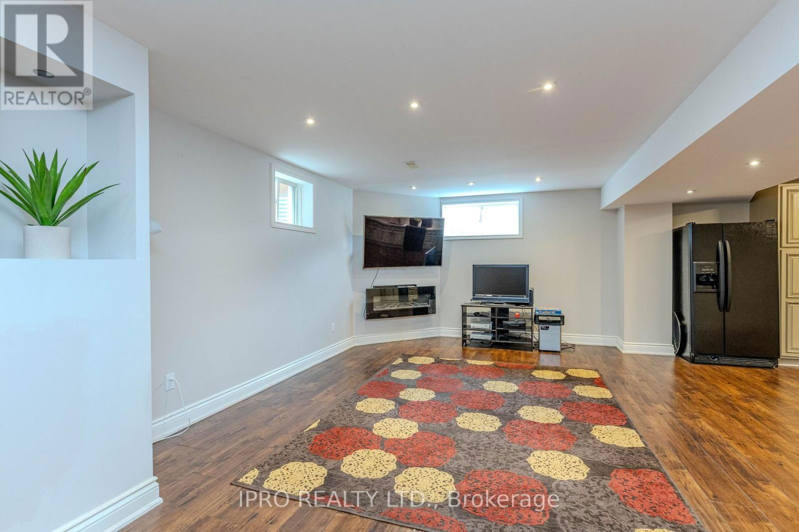 38 ASSISI STREET Image 37