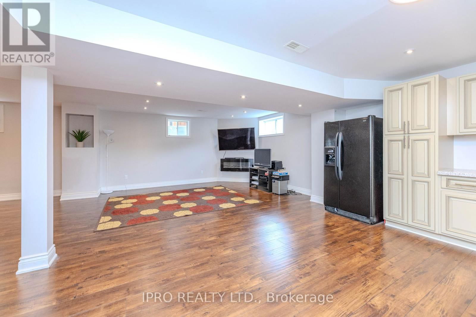 38 ASSISI STREET Image 43