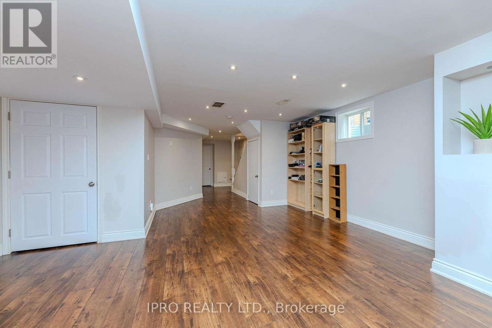 38 ASSISI STREET Image 44
