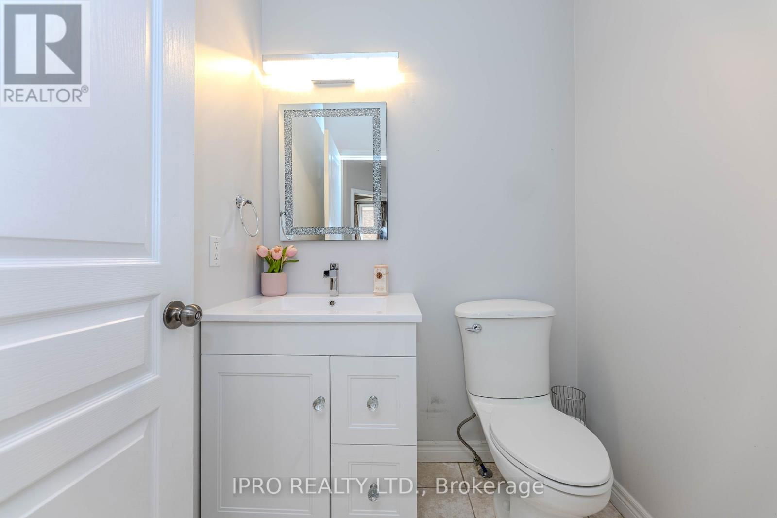 38 ASSISI STREET Image 6
