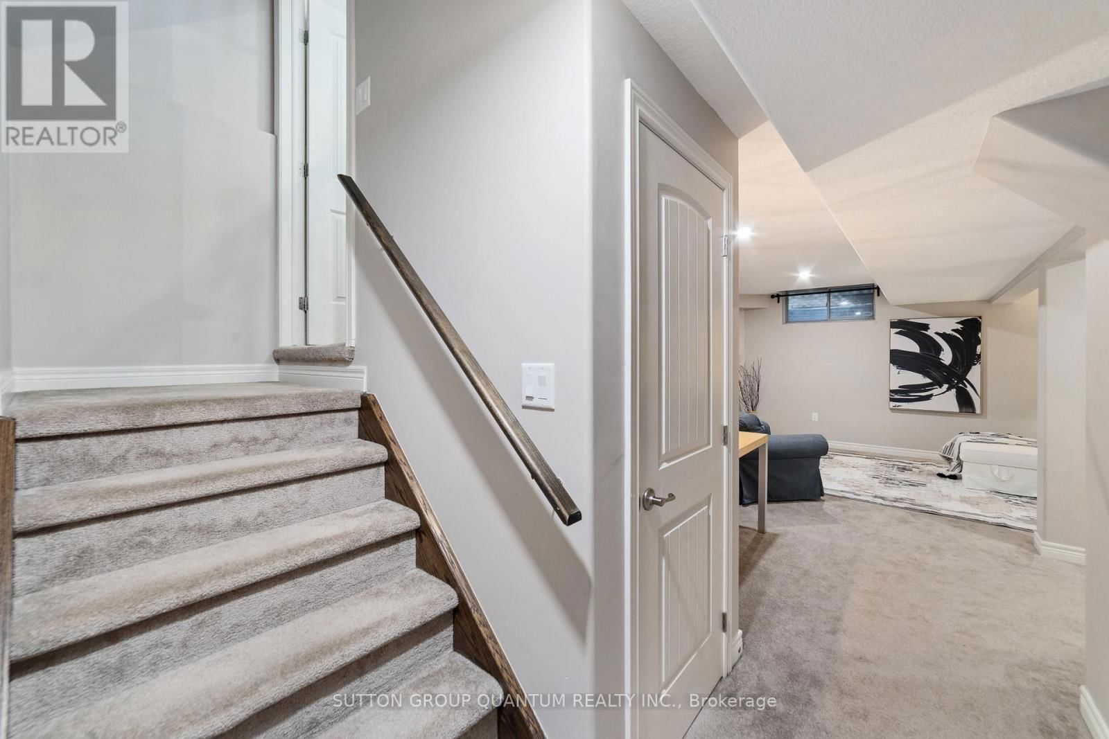 80 LORNE AVENUE Image 25