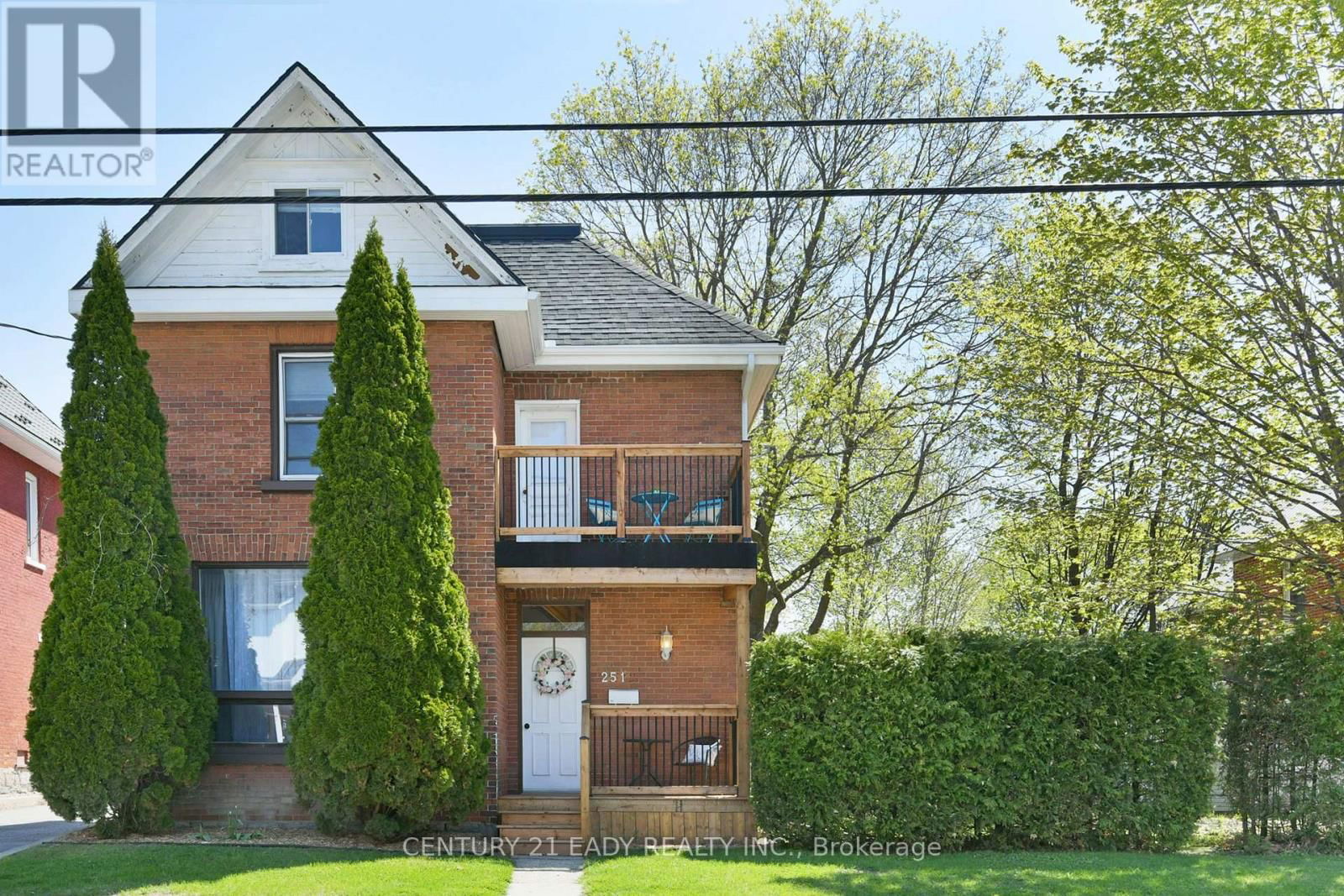 251 JOHN STREET NORTH Image 1