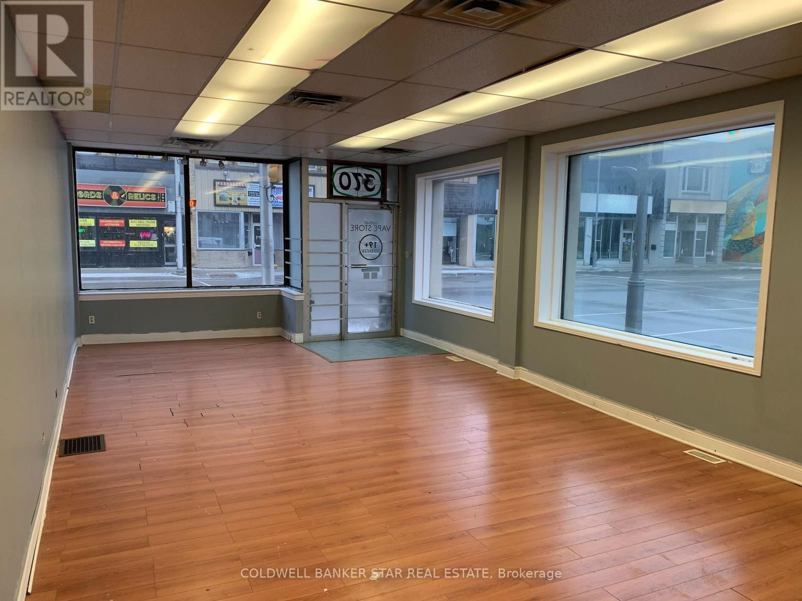 370 TALBOT STREET Image 6