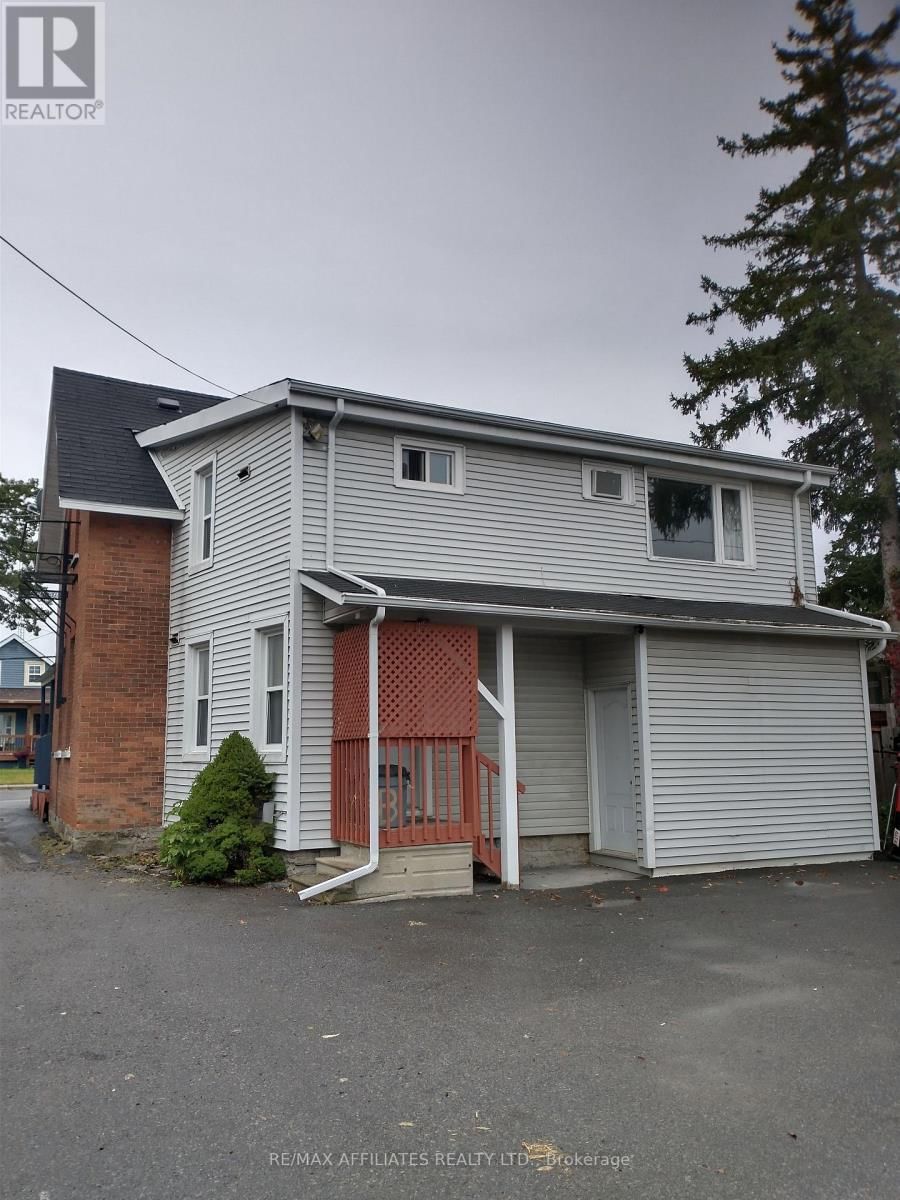71 MCGONIGAL STREET WEST Image 2