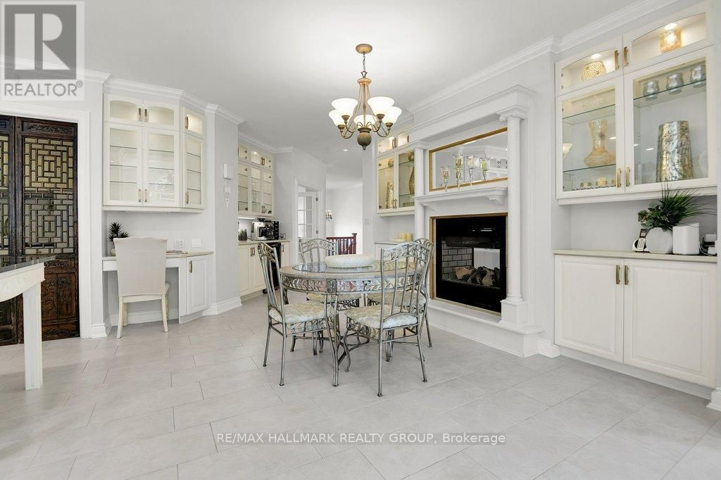 2680 PIERRETTE DRIVE Image 15