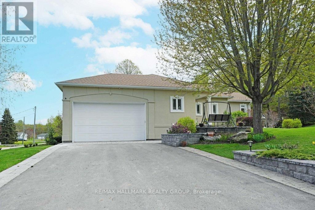 2680 PIERRETTE DRIVE Image 5