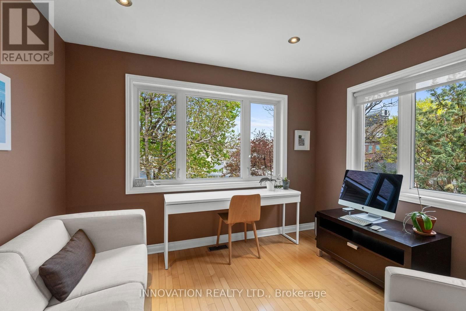 53 ROSEBERY AVENUE NORTH Image 28