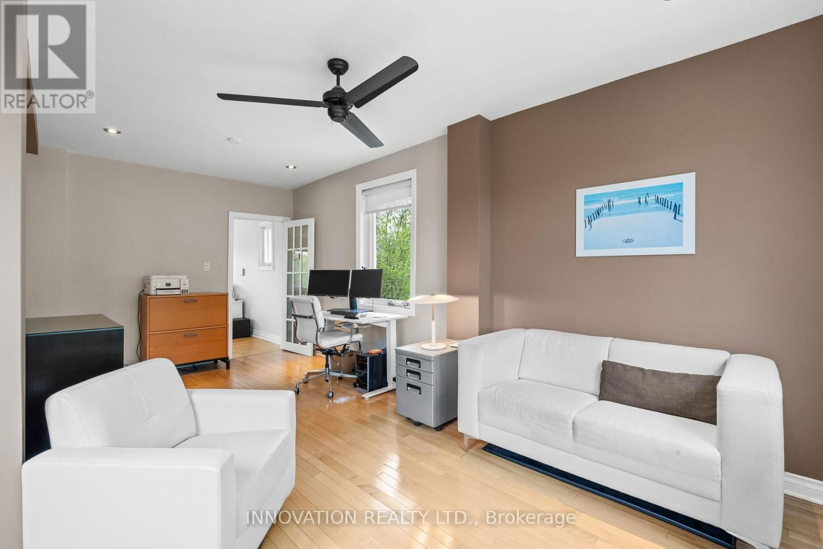 53 ROSEBERY AVENUE NORTH Image 29