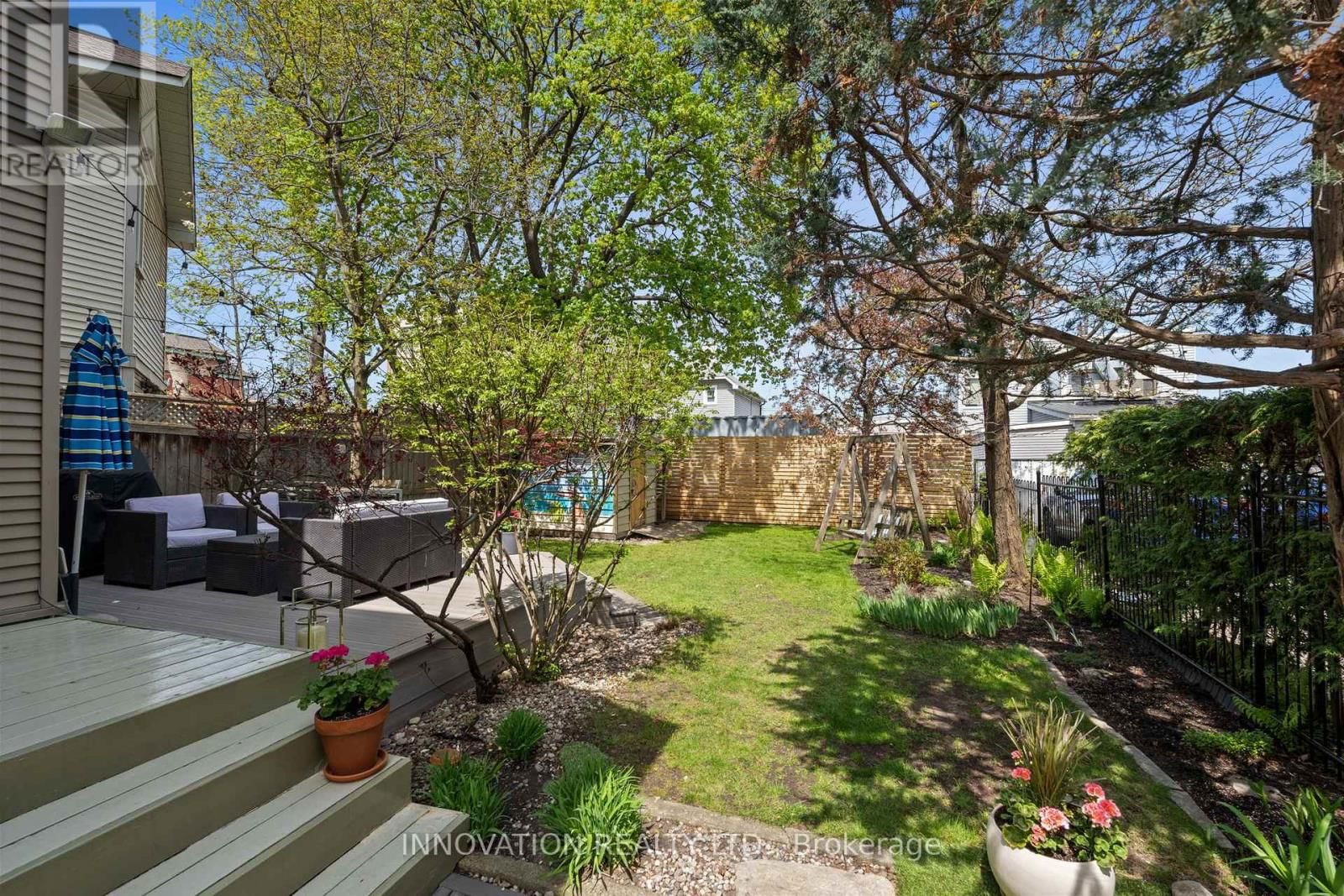 53 ROSEBERY AVENUE NORTH Image 36