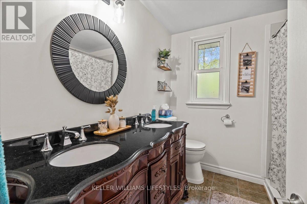 6085 DANBEA LANE Image 21