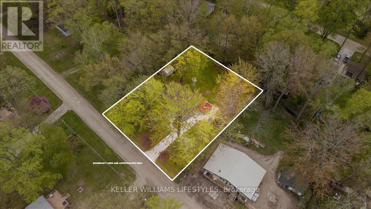 6085 DANBEA LANE Image 33